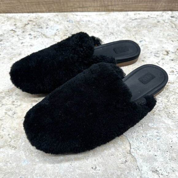 UGG Womens Janaya Cozy Mule Slides Size 8 EU 39 Black Fuzzy Leather - Picture 3 of 9